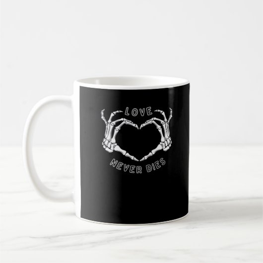 Skeleton Heart Hands Funny & Classic Kaffeetasse (Links)