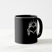 Skeleton Heart Hands - Halloween - Skeleton Hands Tasse (VorderseiteRechts)