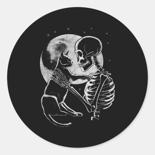 Skeleton Holding a Cat Funny Halloween Männer Frau Runder Aufkleber (Vorderseite)