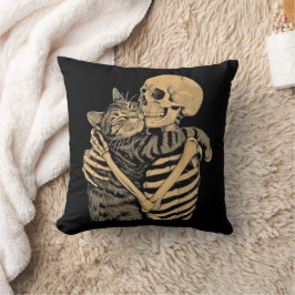Skeleton Hugging Cat – Cute Gothic Cat Lover Gift Kissen
