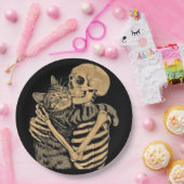 Skeleton Hugging Cat - Niedliches Gothic Cat Lover Pappteller (Party)