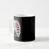 Skeleton Rib Cage Candy Heart Funny Xray Halloween Kaffeetasse (Vorderseite Links)