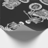 Skeleton Rides A Harley Geschenkpapier (Ecke)
