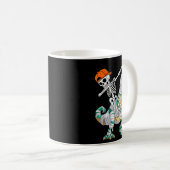 Skeleton Riding Dancing Dab Dinosaur T Rex Hallowe Kaffeetasse (VorderseiteRechts)