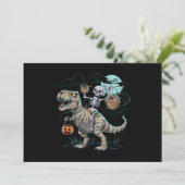Skeleton Riding Dinosaur T rex Halloween Pumpkin Einladung (Stehend Vorderseite)