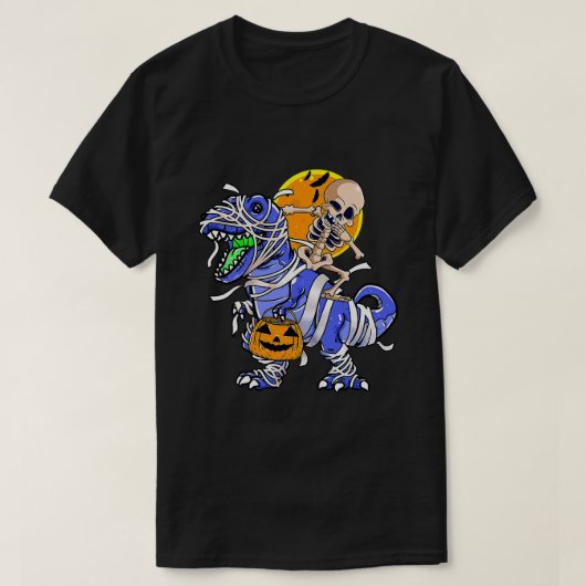 Skeleton Riding Mummy Dinosaur T rex Halloween Spa T-Shirt (Design vorne)