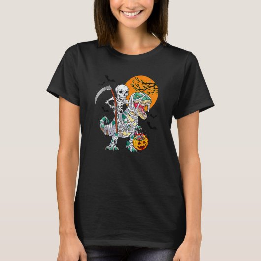 Skeleton Riding Mummy Dinosaur T Rex Halloween Spa T-Shirt (Vorderseite)