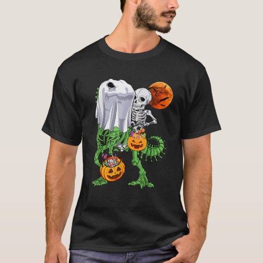 Skeleton Riding Mummy Dinosaur T rex Halloween Spa T-Shirt (Vorderseite)