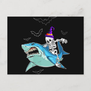 Skeleton Riding Shark Funny - Crazy Halloween Gift Feiertagspostkarte