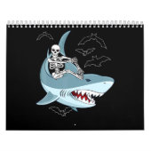 Skeleton Riding Shark Funny Halloween Geschenke Kalender (Titelbild)