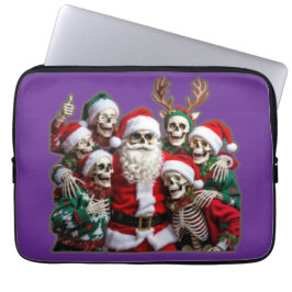 Skeleton Santa Christmas Group Photo – Festive 3D  Laptopschutzhülle