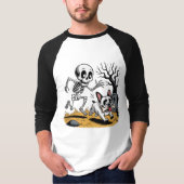 Skeleton vs French Bulldog – Funny Halloween Chase T-Shirt (Vorderseite)