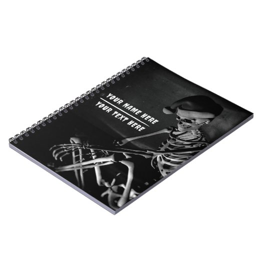 Skeleton with Santa hat. Customizable Notizblock (Linke Seite)