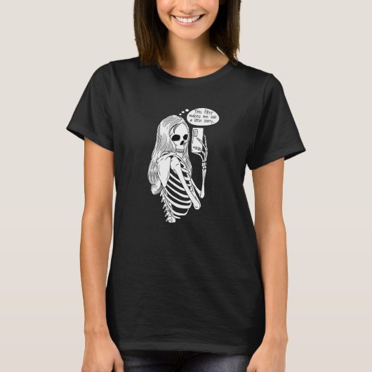 Skeleton Woman with Cell Phone Taking Selfie Skull T-Shirt (Vorderseite)