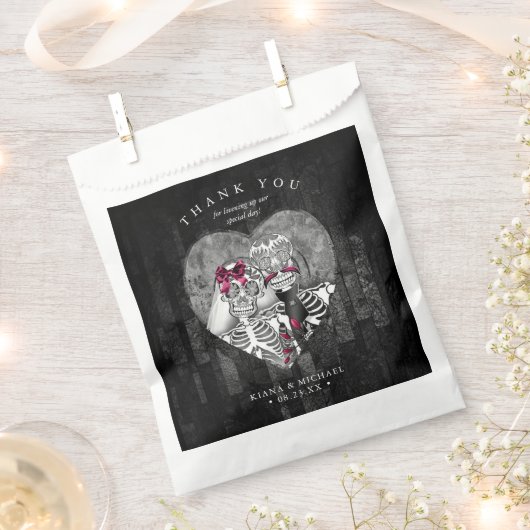 Skeletons Gothic Danke Burgund ID866 Geschenktütchen (Ausgeschnitten)