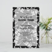 Skeletons Haushalt Halloween Einladungen (Stehend Vorderseite)