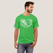 Skeletons In Love In Heart Shape Skeleton Hands T-Shirt (Vorne ganz)