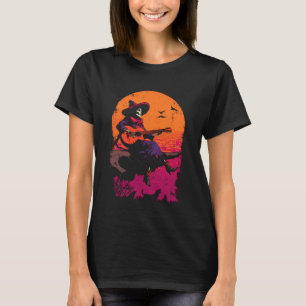 Skelett-Cowgirl spielt Gitarre Wüsten-Sonnenunterg T-Shirt
