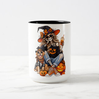 Skelett-Hexen-Mädchen-mit-Hund-Halloween-Kaffeetas Zweifarbige Tasse