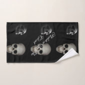 Skelett im Wandschrank Badhandtuch Set (Handtuch)