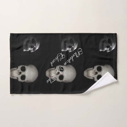 Skelett im Wandschrank Badhandtuch Set (Handtuch)