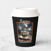 Skelett in einer Tasse Halloween Pappbecher (Vorderseite)