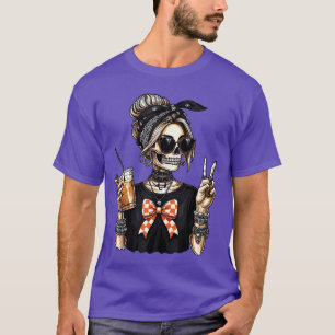 Skelett-Mädchen trinkt Kaffee Friedenszeichen für T-Shirt