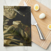 Skelett mit brennender Zigarette | Vincent van Gog Geschirrtuch (Viertel Falte)