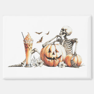 Skelett mit Kürbis und trinken. Halloween. Magnet