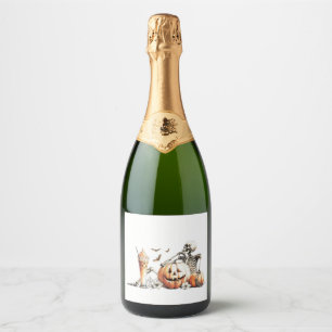 Skelett mit Kürbis und trinken. Halloween. Schaumweinetikett