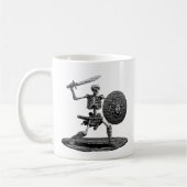 Skelett mit Schwert und Schild Kaffeetasse (Links)