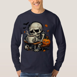 Skelett nippt an Herbstbrau T-Shirt