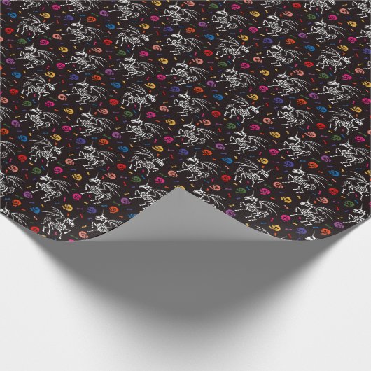 Skelett Pegasus: farbenfrohe Schädelmuster. Geschenkpapier (Ecke)