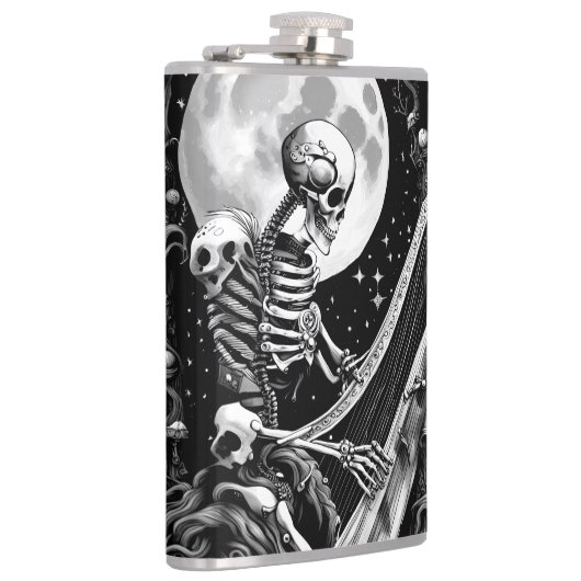 Skelett und Harn III Flachmann (Rechts)