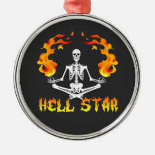 Skelett-Yoga wird zum Höllenstar Ornament Aus Metall