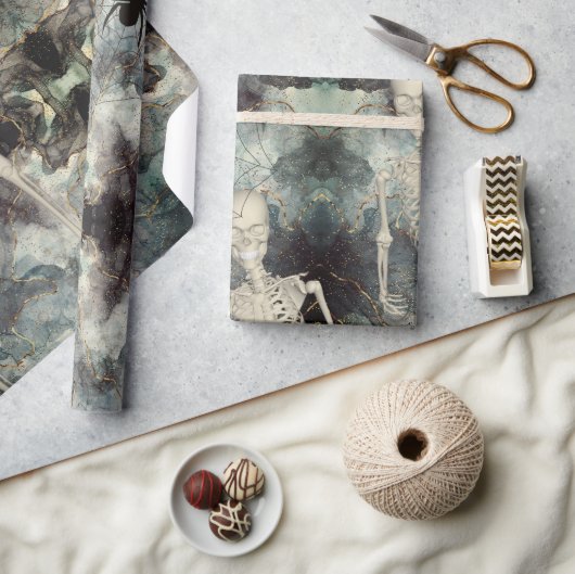 Skelette, die aus dem Halloween-Kunsthandwerk des  Geschenkpapier (Kunsthandwerk)