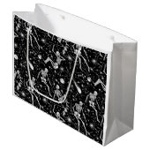 Skelette im Weltraumhintergrund Große Geschenktüte (Vorderseite Schrägansicht)