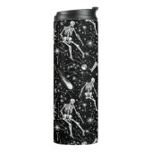 Skelette im Weltraumhintergrund Thermosbecher (Nach links gedreht)