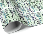 Skelette in Bäumen Geschenkpapier (Rolleneckpunkt)