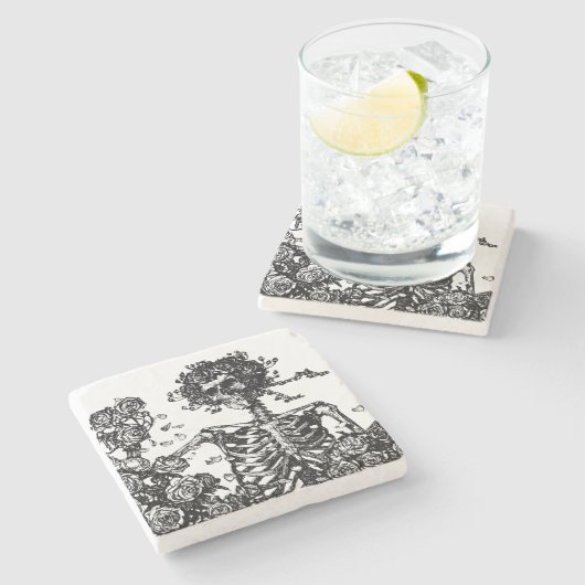 Skelette und Rose Steinuntersetzer (Seitenansicht)