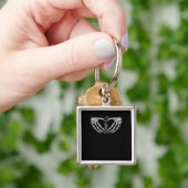 Skelettfrauen mit rotem Herz aus Fieber Schlüsselanhänger (Hand)