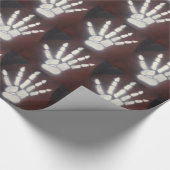 Skeletthand Geschenkpapier (Ecke)