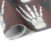 Skeletthand Geschenkpapier (Rolleneckpunkt)