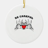 Skeletthand mit Herz-Klassik Keramik Ornament (Vorne)