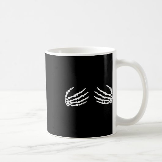 Skeletthandschuhe auf Brustkorb - Hexengeschenk Kaffeetasse (Rechts)