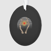 Skeletthandschuhe machen ein Herz Classic Ornament (Vorderseite)