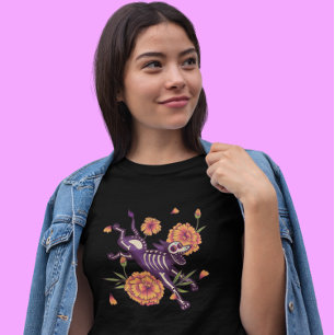 Skeletthund mit Marigolds Día de los Muertos T-Shirt