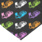 Skelettkaninchen Muster Tischdecke (Schrägansicht)