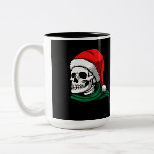 Skelettkopf mit Strumpf-Hut auf einem Zweifarbige Tasse