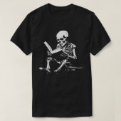 Skelettlesen eines Buches 2 T-Shirt (Design vorne)